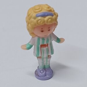 Vintage 1991 Polly In Her Bedroom  Replacement Figure